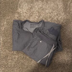 Figs Graphite Scrub Set Size -L